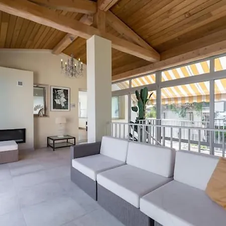 Enticing In Les Pins Near The