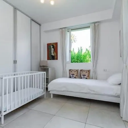 Enticing In Les Pins Near The *